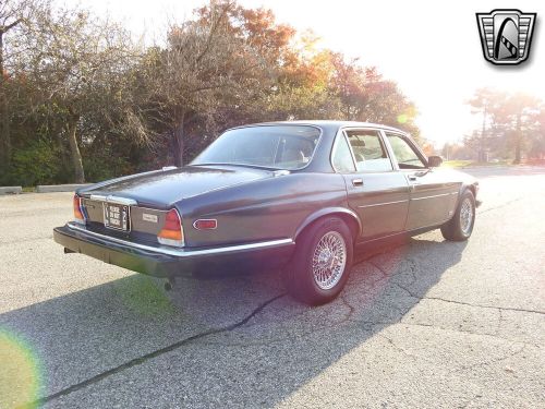 1983 jaguar xj6 vanden plas