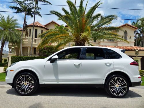 2017 porsche cayenne platinum only 65k miles-msrp: $75,990-video in description