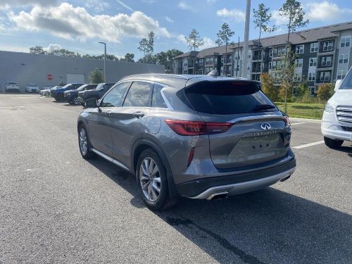 2021 infiniti qx50 essential