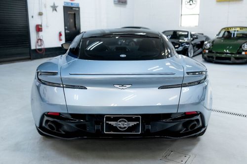 2018 aston martin db11 v12