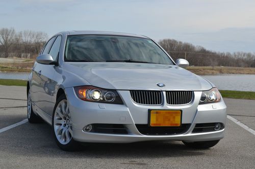 2006 bmw 330xi base sedan 4-door 3.0l