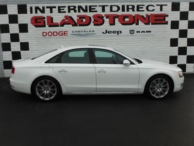 4dr sdn 4.2l bluetooth sunroof awd 8-speed a/t