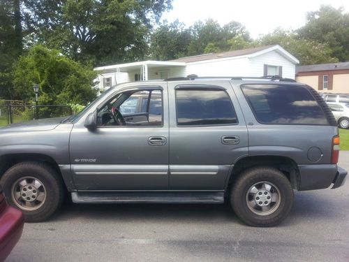 2001 chevrolet tahoe lt sport utility 4-door 5.3l