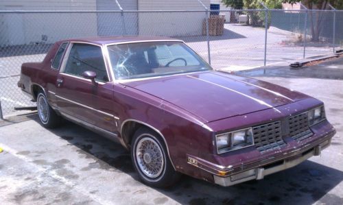 1981 oldsmobile cutlass 2dr 3.8l burgandy rwd