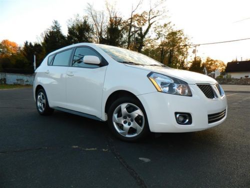 2010 pontiac vibe base wagon 4-door 1.8l