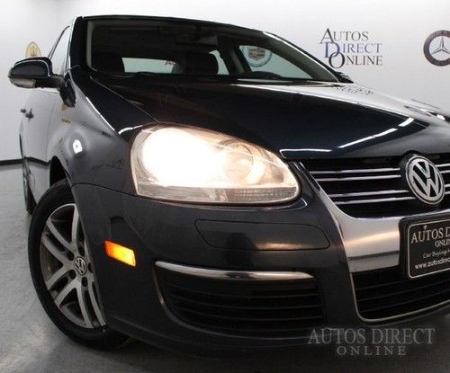 We finance 2006 volkswagen jetta tdi 5spd 1 owner cleancarfax wrrnty  6cd mroof