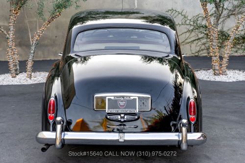 1961 rolls-royce silver cloud ii long-wheelbase saloon