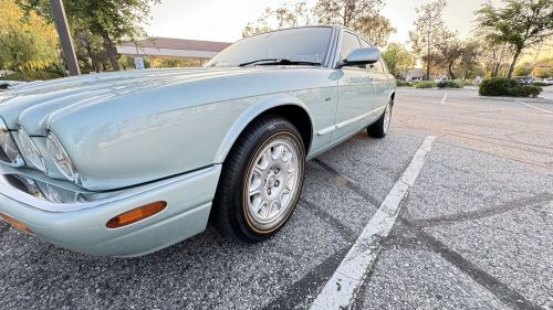 2003 jaguar xj8