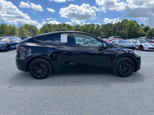 2023 tesla model y long range