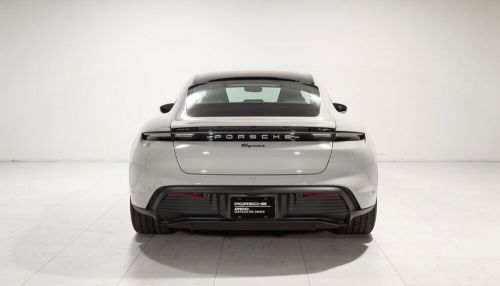 2023 porsche taycan