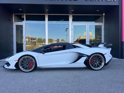 2020 lamborghini aventador svj roadster