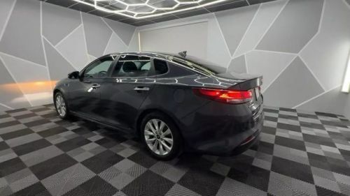 2018 kia optima s sedan 4d