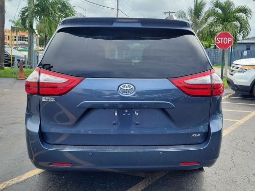 2016 toyota sienna xle premium