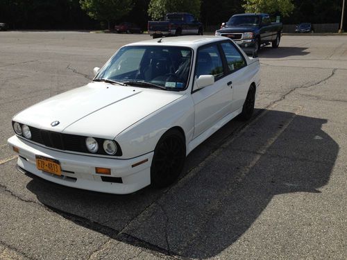 1988 bmw m3 base coupe 2-door 2.3l