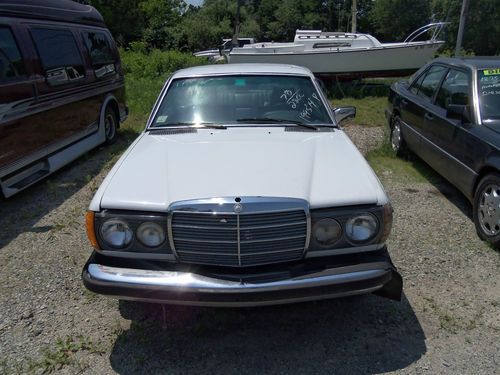 1978 mercedes-benz  300 cd