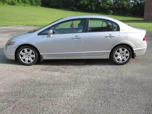 2006 honda civic lx sedan 4-door 1.8l