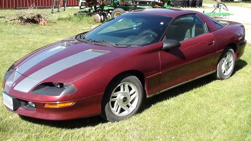 1994 chevrolet camaro base coupe 2-door 3.4l