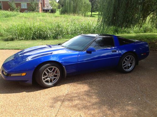 1994 admiral blue chevrolet corvette coupe, 6-speed