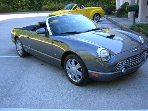 2003 ford thunderbird base convertible 2-door 3.9l