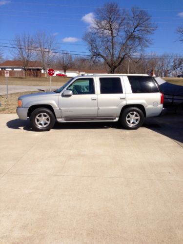 1999 gmc yukon denali 114xxx miles very clean