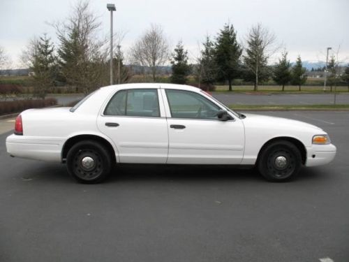 Sell Used 2004 Ford Crown Victoria Police Interceptor Automatic 4 Door