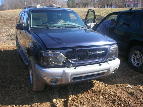 2000 ford explorer xlt sport utility 4-door 5.0l