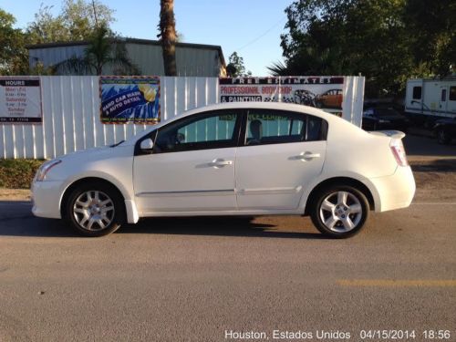 2012 nissan sentra like new 25,000 miles &amp; very economic