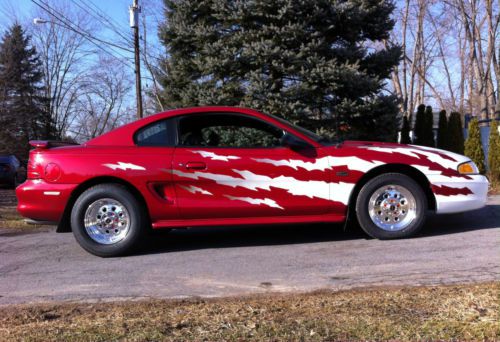 1994 ford mustang gt coupe 2-door 5.0l automatic