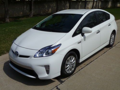 2012 toyota prius plug-in hatchback 4-door 1.8l