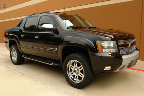 07 chevy avalanche  ltz z71 off-road crew cab 5.3l vortec 4wd navi rear camera