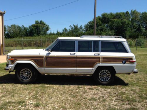 1989 jeep grand wagoneer base sport utility 4-door 5.9l