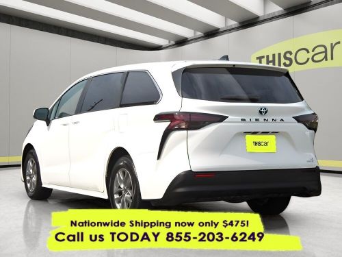 2023 toyota sienna le