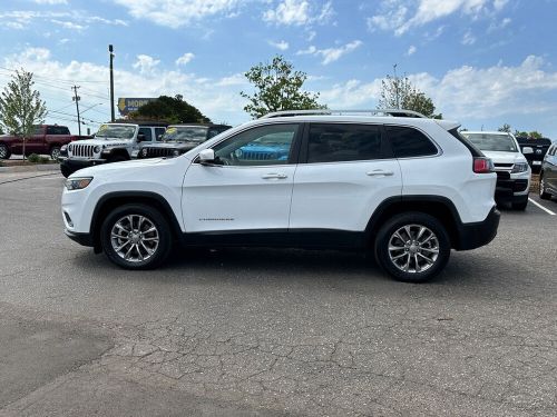 2021 jeep cherokee latitude lux