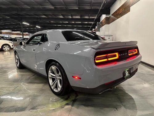 2022 dodge challenger r/t