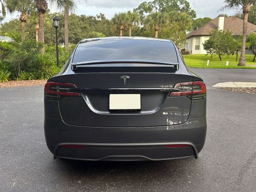 2022 tesla model x