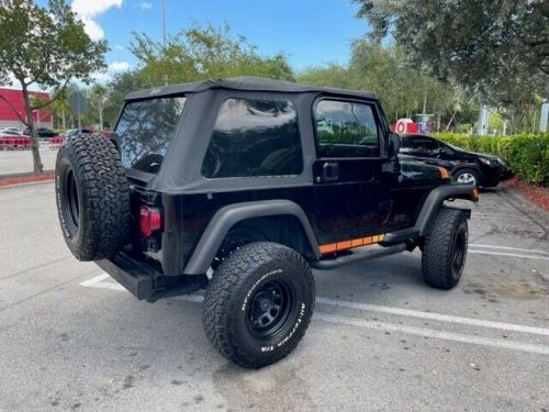 2004 jeep wrangler sahara