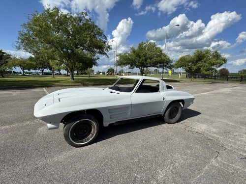 1963 chevrolet corvette