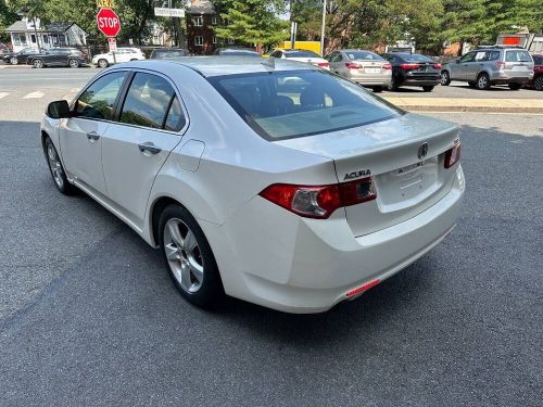 2009 acura tsx base 4dr sedan 5a