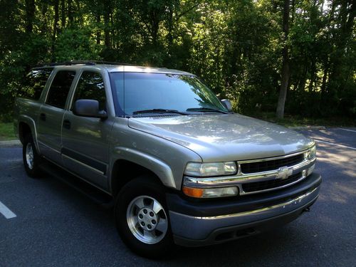 2003 chevrolet suburban 4x4, 1500 lt sport utility 4-door 5.3l