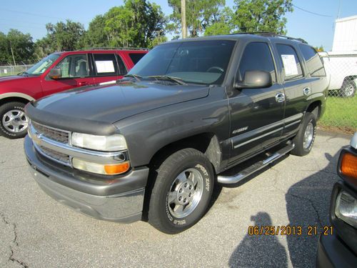 2000 chevrolet tahoe ls sport utility 4-door 5.3l clean vehicle