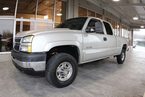 2006 chevrolet silverado 2500hd ext cab 4 door  good truck fleet maintained !!!!