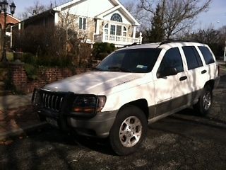 1999 jeep grand cherokee laredo -- excellent condition