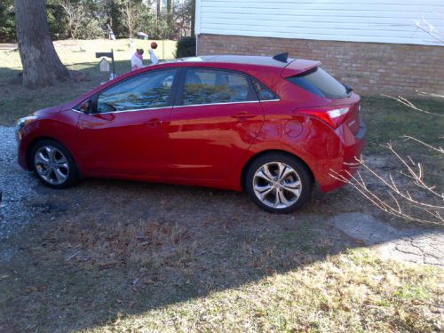 2013 hyundai elantra gt hatchback 4-door 1.8l, red, panorama roof, style package