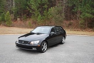 2005 is 300 sport cross wagon blk/blk v good cond 80k miles no reserve