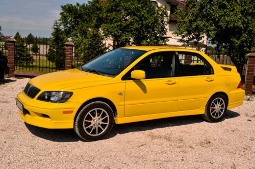 2003 mitsubishi lancer oz rally sedan 4-door 2.0l