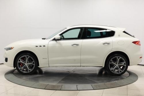 2020 maserati levante s granlusso sport utility 4d