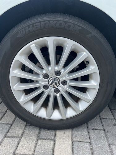 2017 volkswagen passat 1.8t se