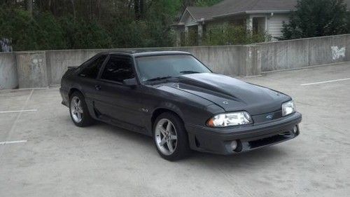 1990 ford mustang gt hatchback 2-door 5.0l