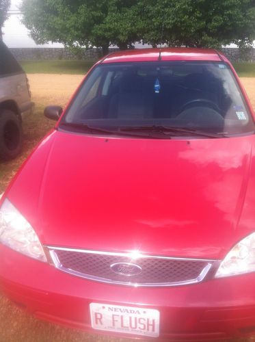 2005 ford focus zx3 hatchback 3-door 2.0l