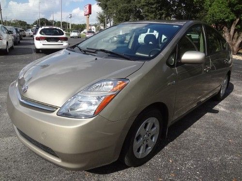 2006 prius hybrid~1 fl owner~36 k low miles~camera~factory warranty~clean~wow